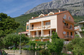 Apartments by the sea Tucepi, Makarska - 2721